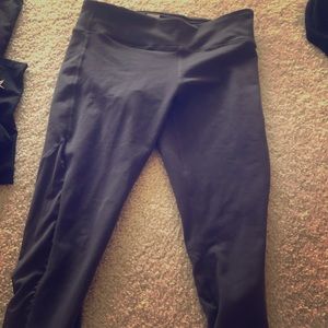 Fabletics leggings crop